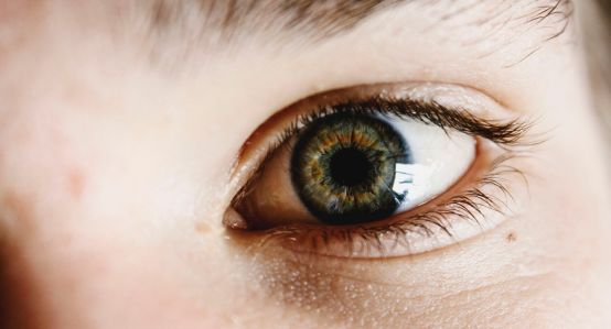 photo-1450084195263-9a8b47617097