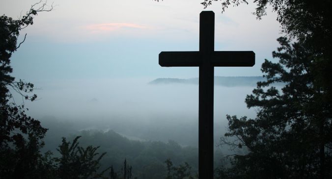 photo-1440999189875-aec750e026f4